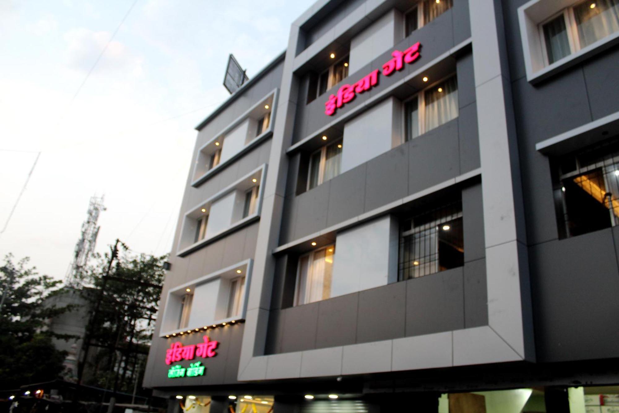 Hotel India Gate Narhe, Пюн Екстериор снимка