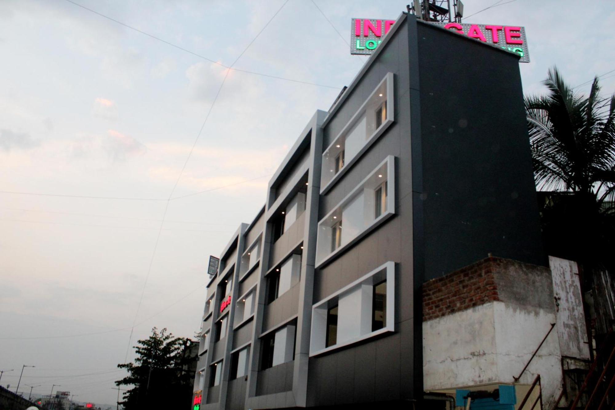 Hotel India Gate Narhe, Пюн Екстериор снимка