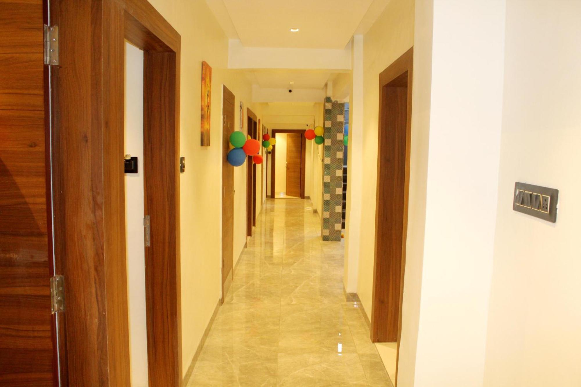 Hotel India Gate Narhe, Пюн Екстериор снимка