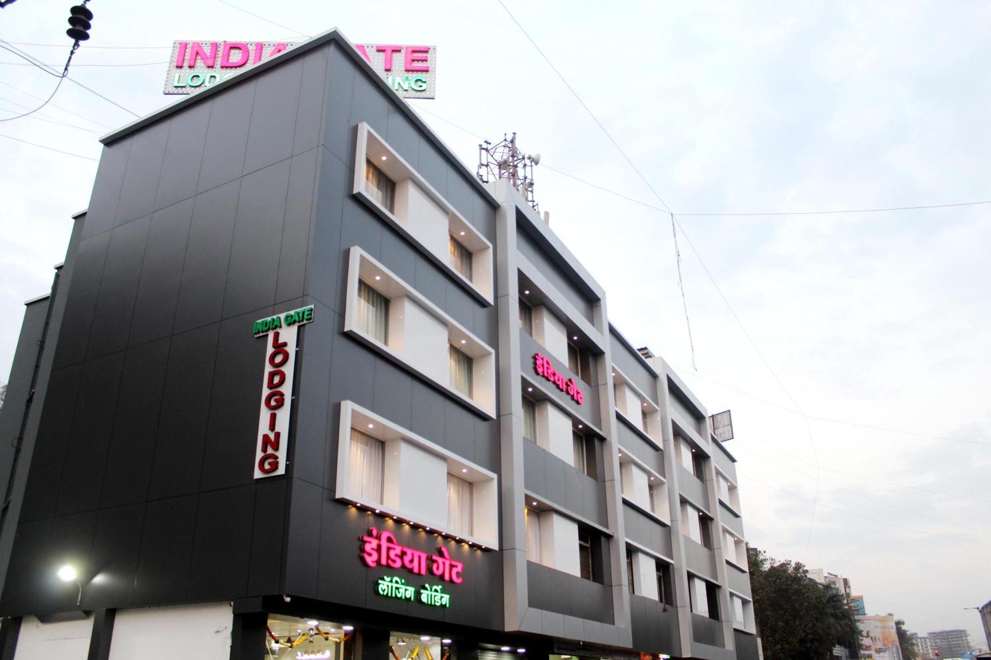 Hotel India Gate Narhe, Пюн Екстериор снимка