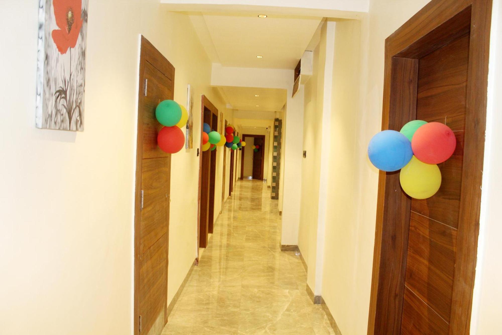 Hotel India Gate Narhe, Пюн Екстериор снимка