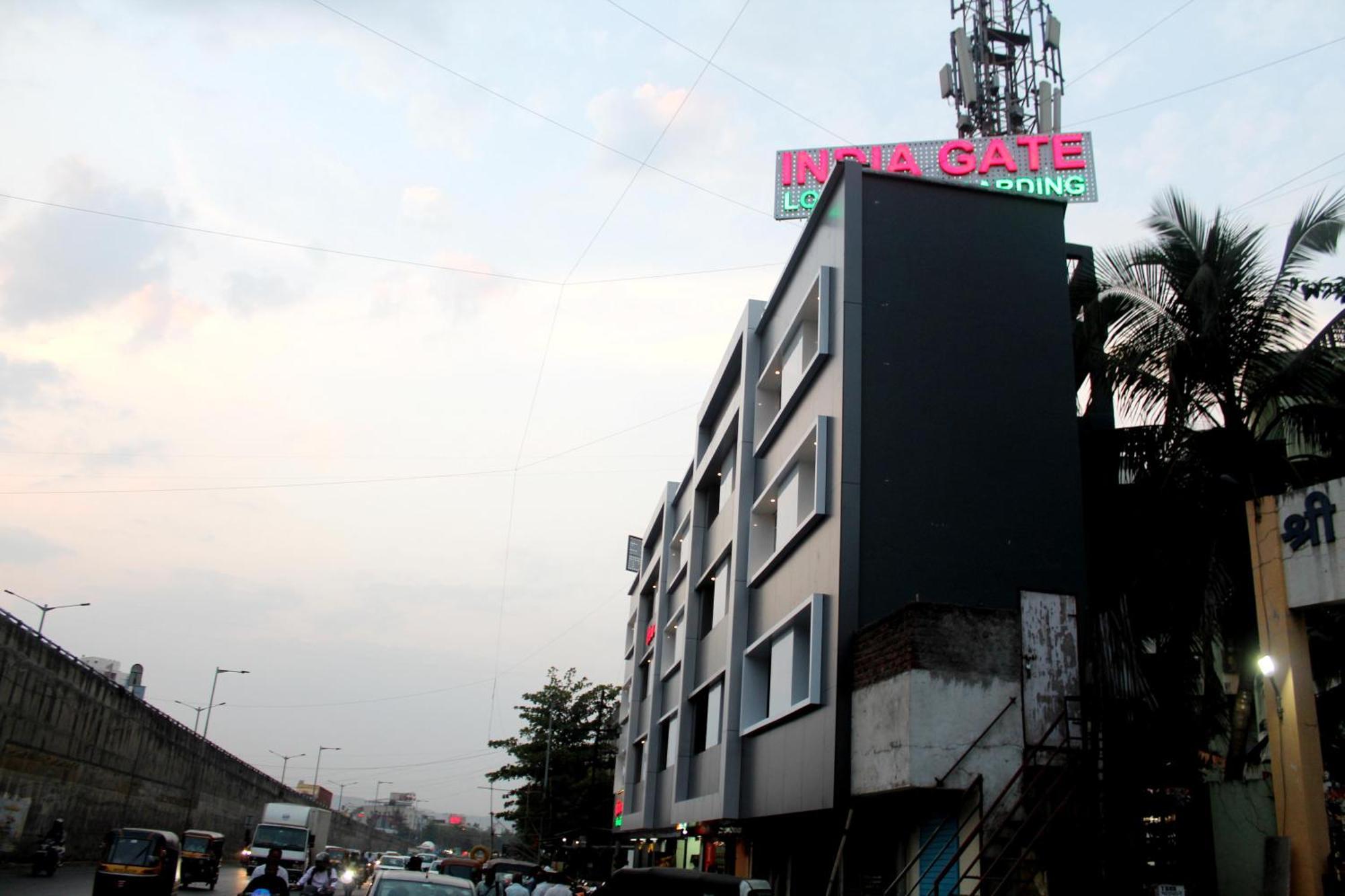 Hotel India Gate Narhe, Пюн Екстериор снимка